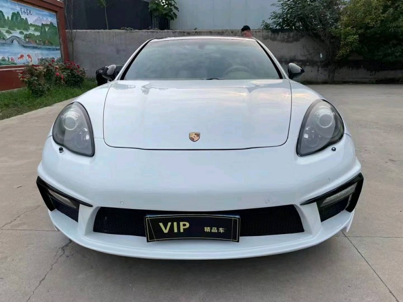 济南11年保时捷帕拉梅拉1