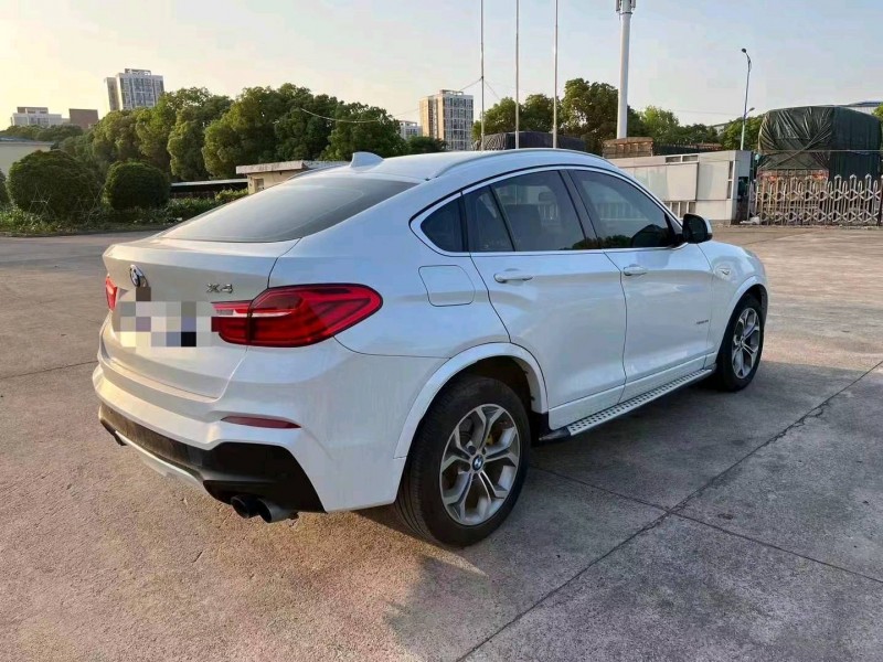 宜昌16年宝马X46