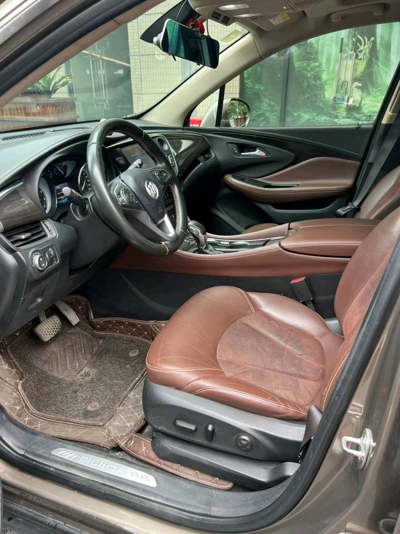 中山17年别克昂科威6