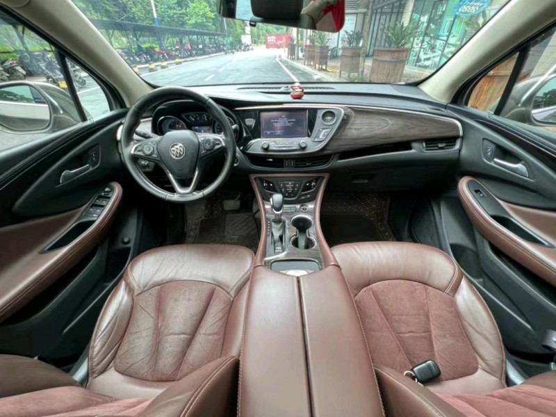 中山17年别克昂科威9