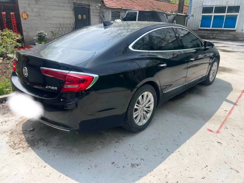 徐州16年别克君越8