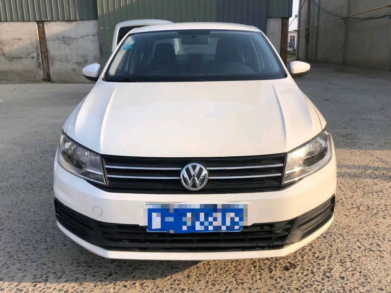 保定17年大众桑塔纳1