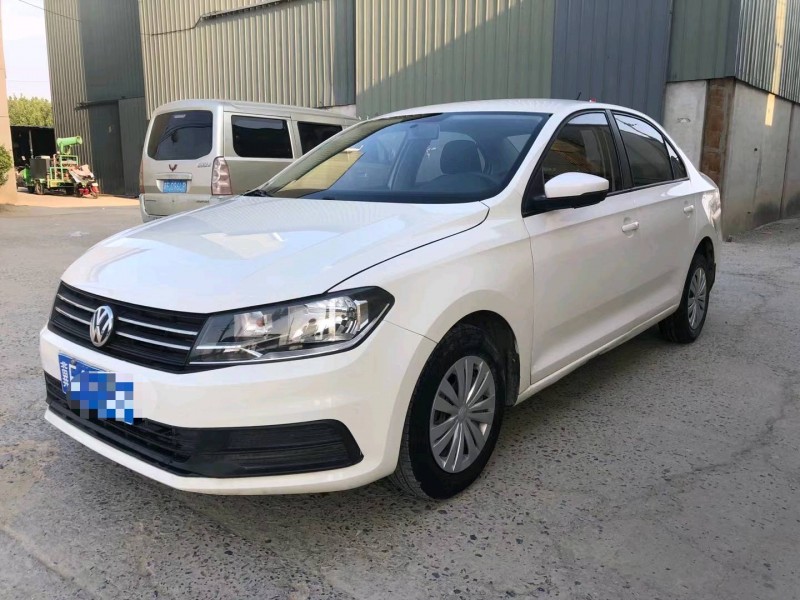 保定17年大众桑塔纳2