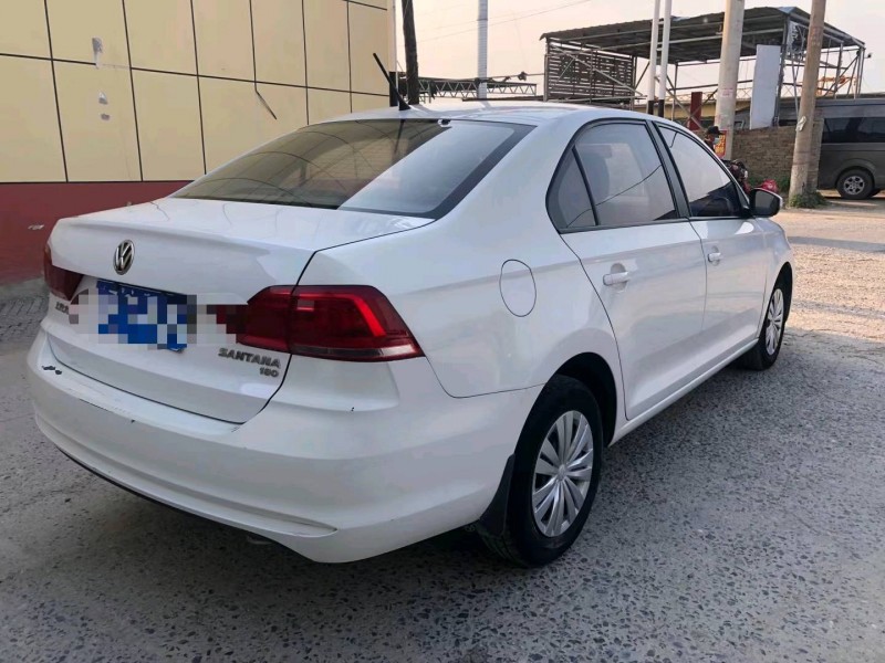 保定17年大众桑塔纳8