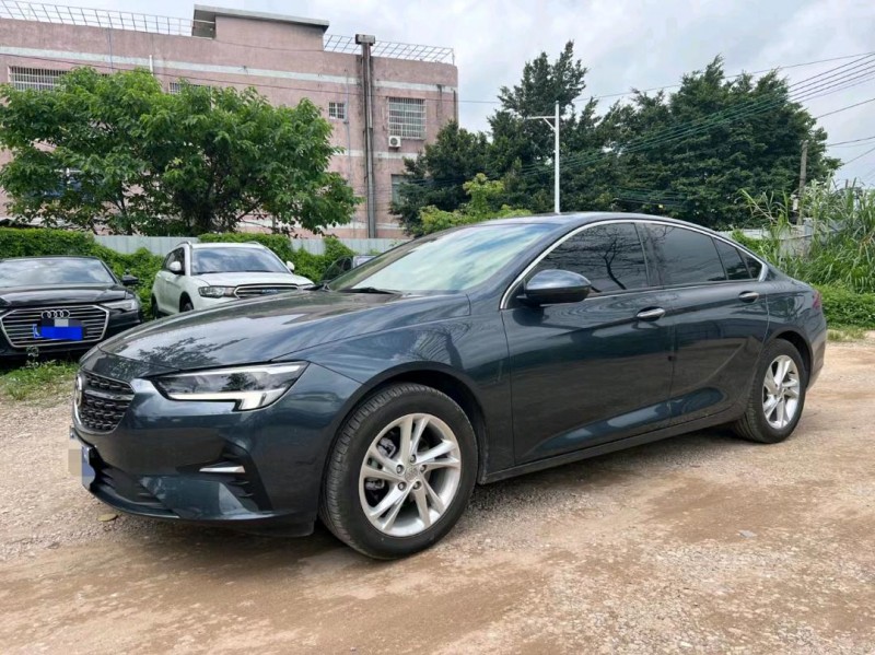 广州21年别克君威2