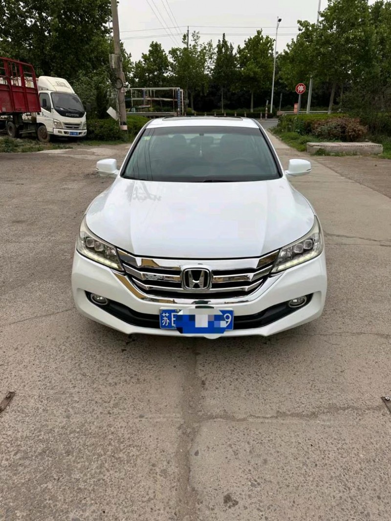 潍坊14年本田雅阁1