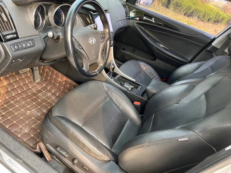 潍坊12年现代索纳塔八7