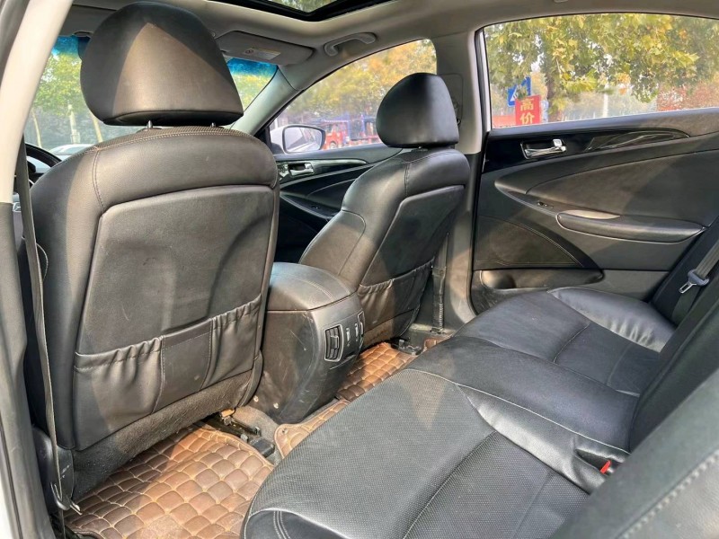 潍坊12年现代索纳塔八8