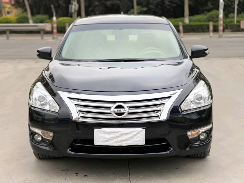 潍坊15年日产天籁1