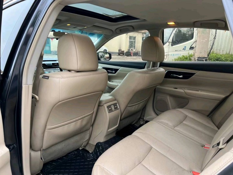 潍坊15年日产天籁8