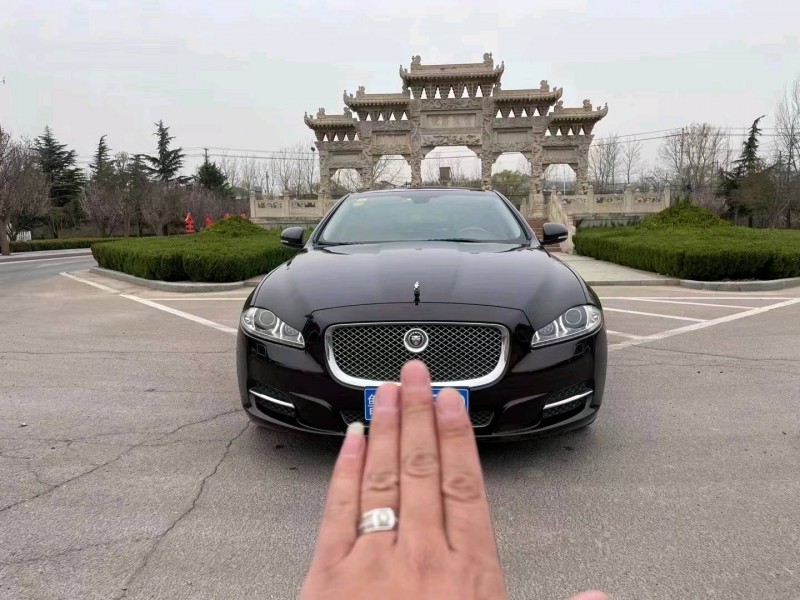 枣庄14年捷豹XJL1