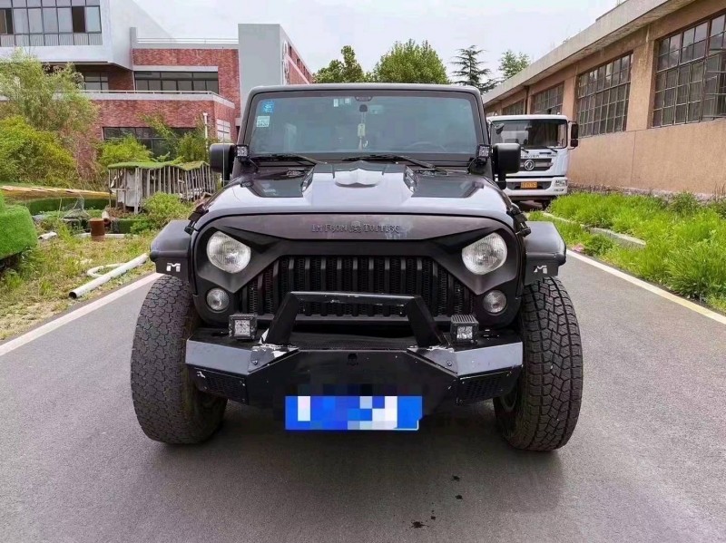 东营18年Jeep牧马人1