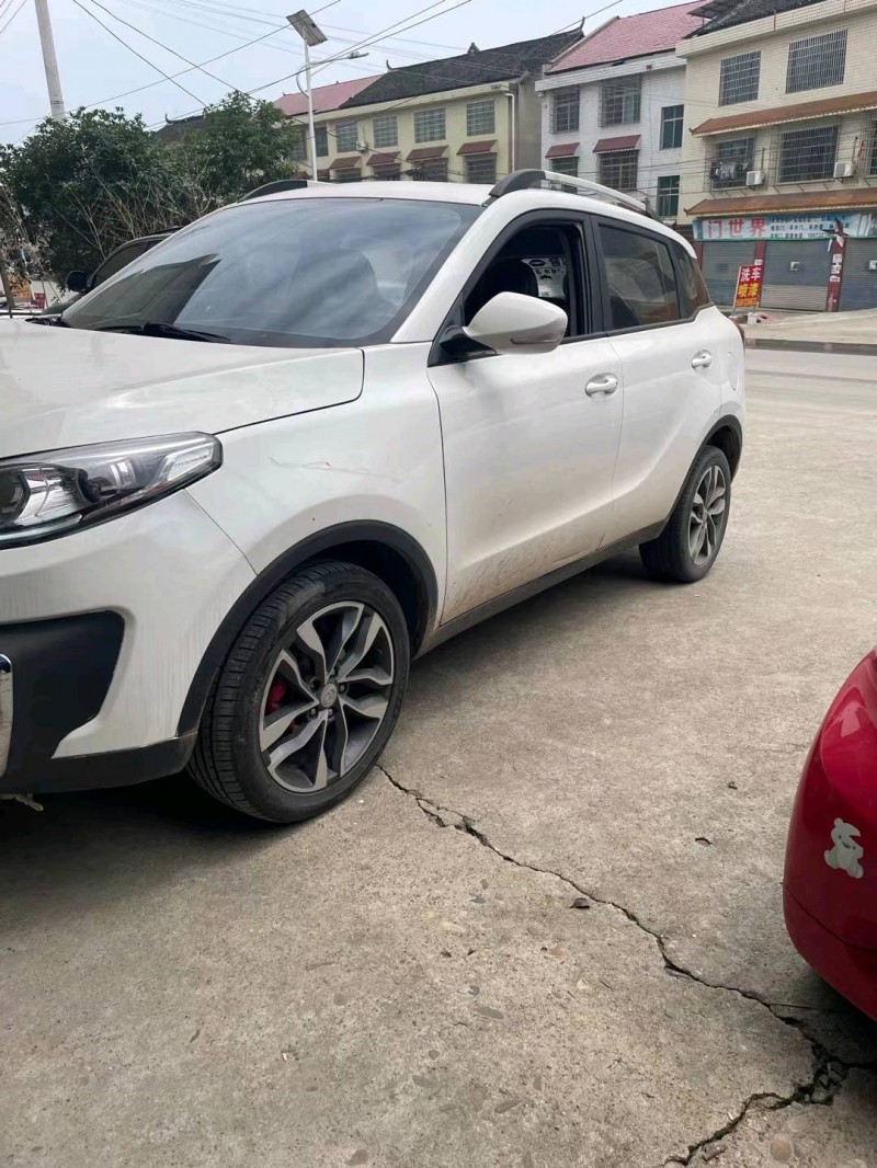 邵阳17年昌河Q354