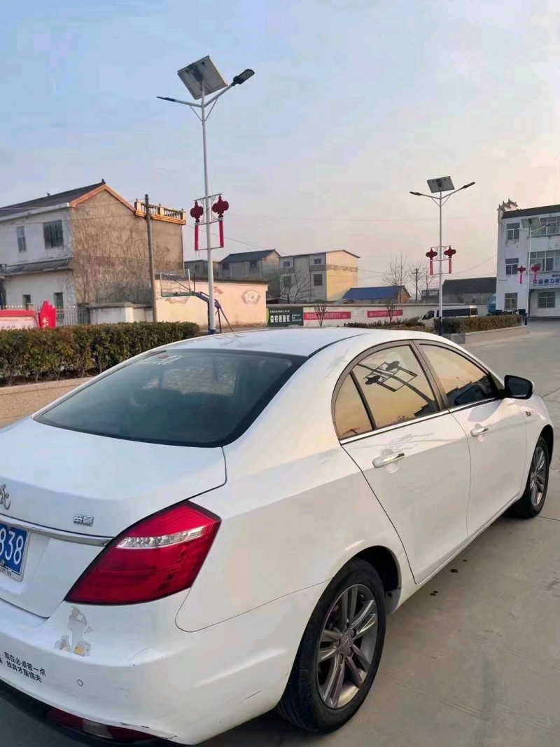 徐州16年吉利帝豪8