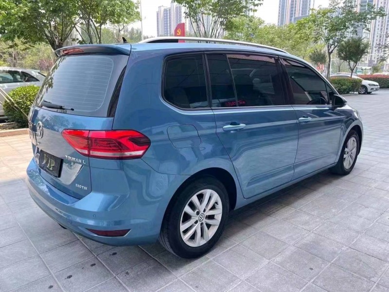青岛18年大众途安8