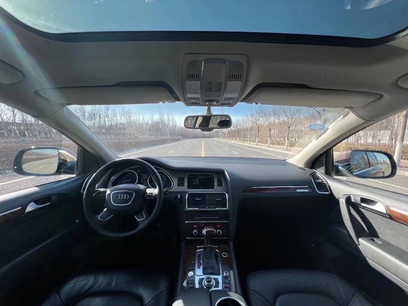 邢台14年奥迪Q79