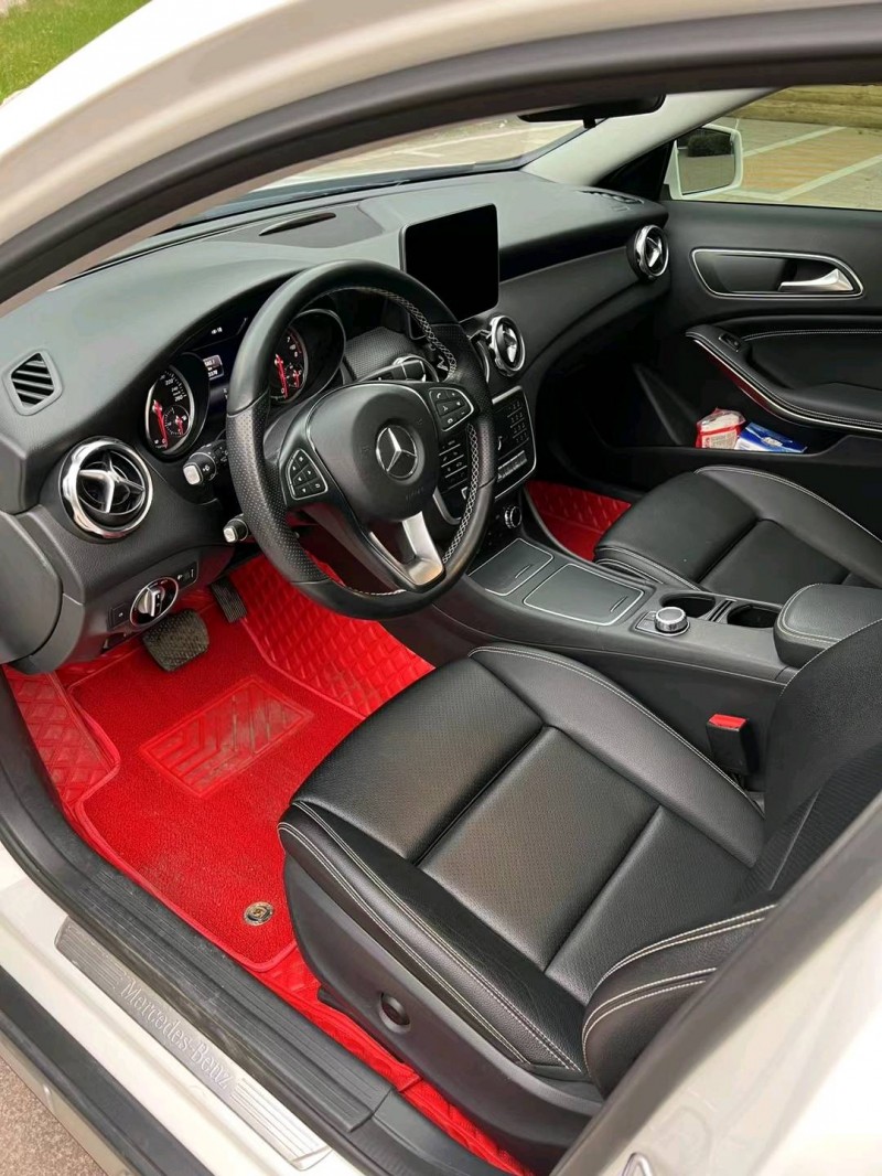 邢台19年奔驰GLA4