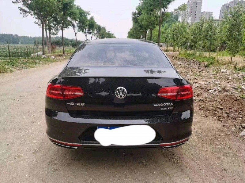 济南18年大众迈腾7