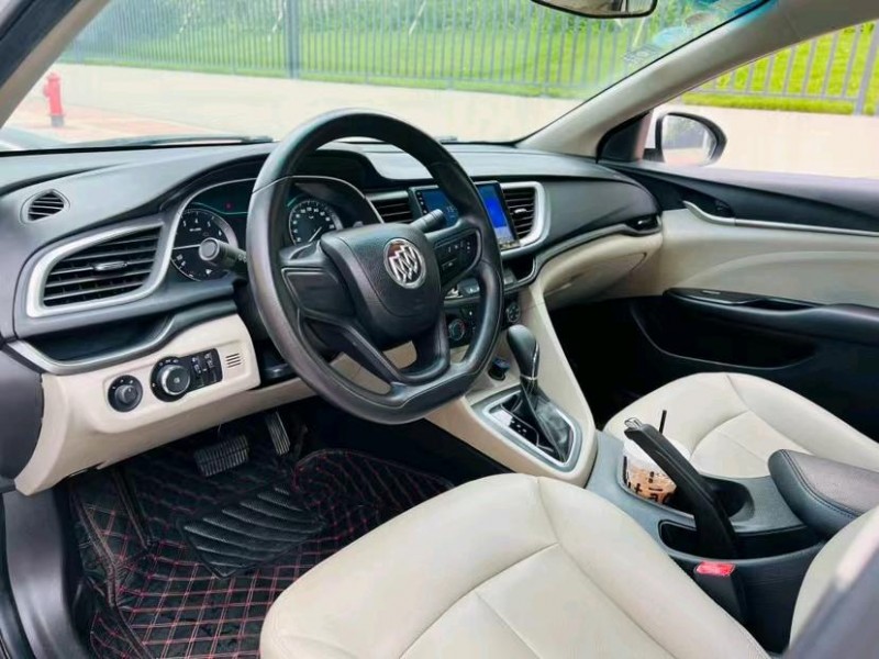 东莞17年别克英朗5