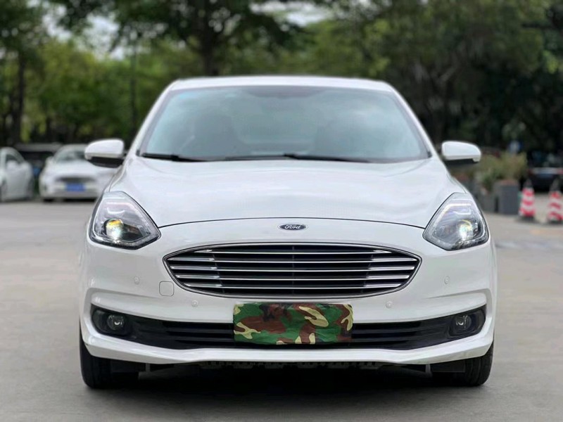 东莞20年福特福睿斯1