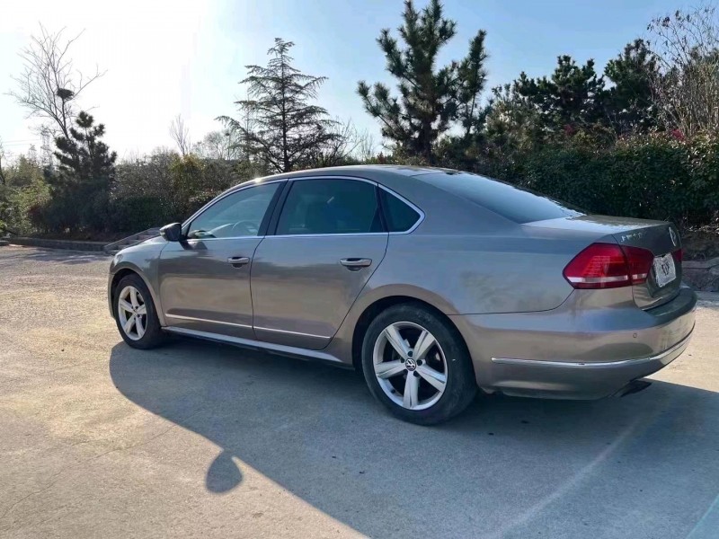 济南11年大众帕萨特8