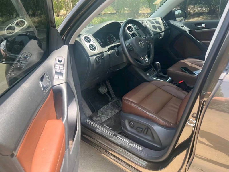 济南16年大众途观8