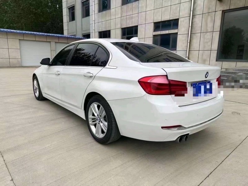 潍坊17年宝马3系8