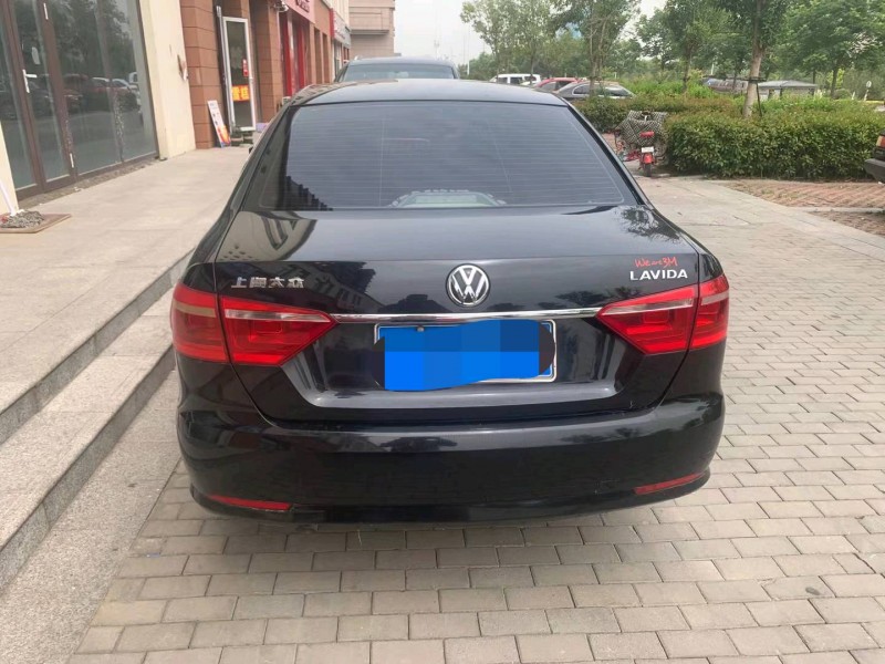 济南14年大众朗逸6