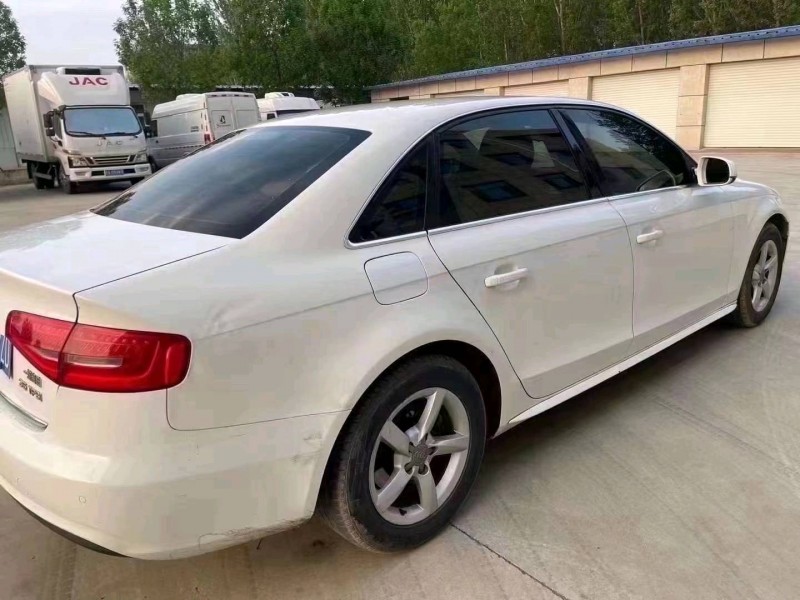 潍坊13年奥迪A4L8