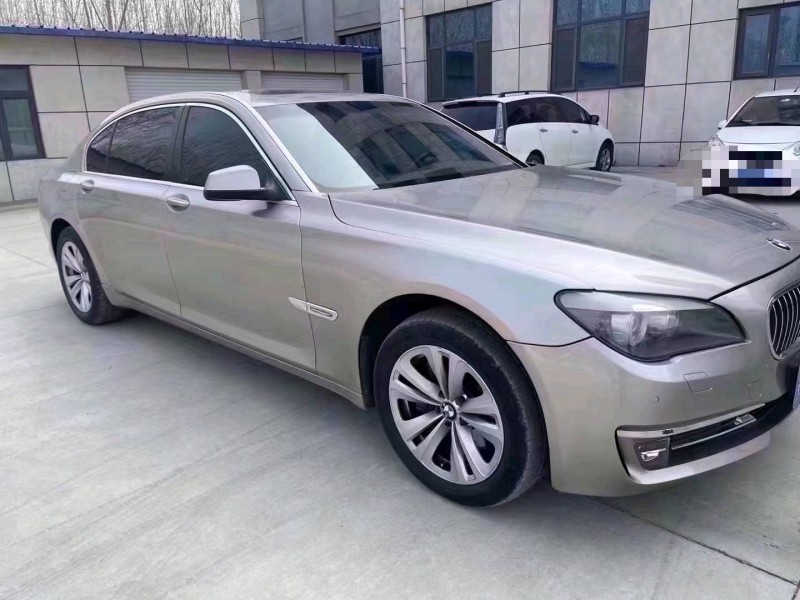 潍坊10年宝马7系3