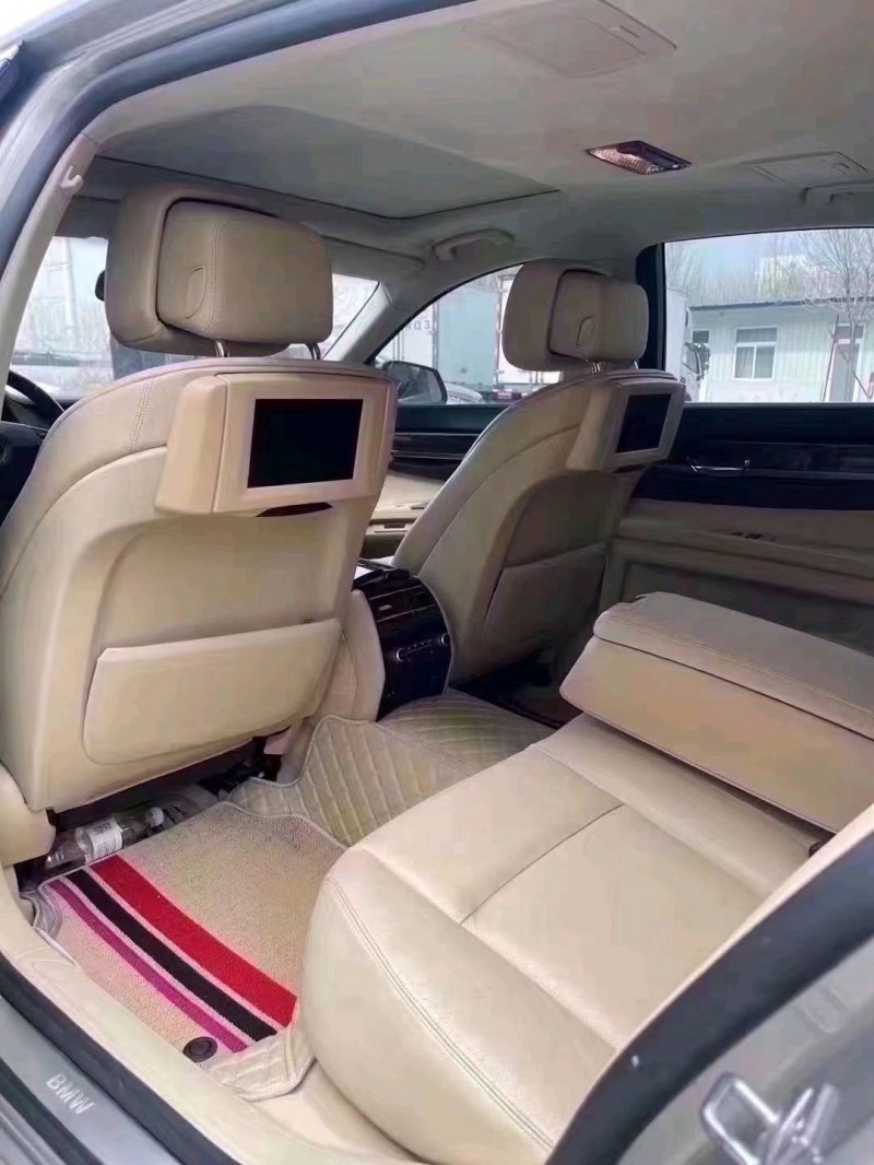 潍坊10年宝马7系4