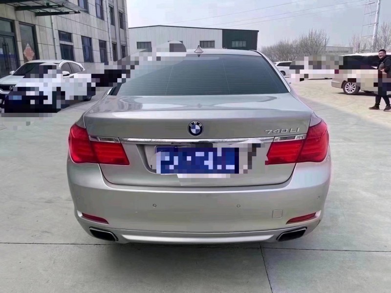潍坊10年宝马7系9