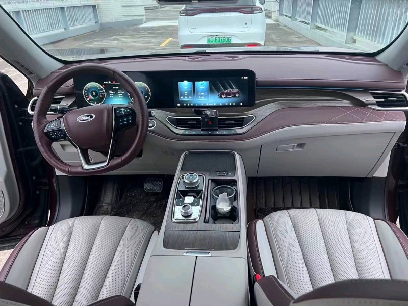 广州21年福特领裕5