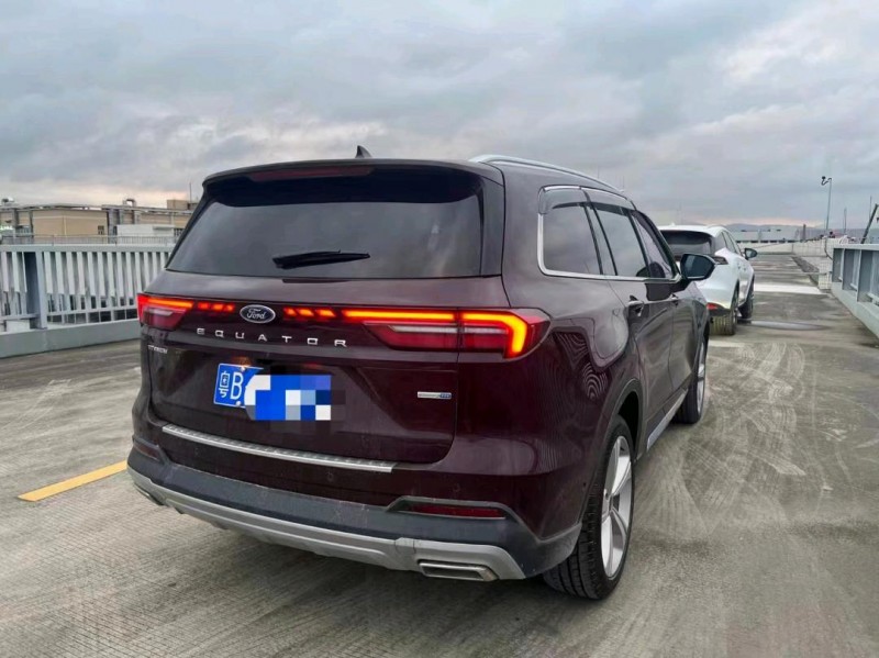 广州21年福特领裕8