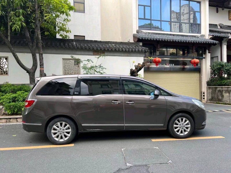 广州11年别克GL88