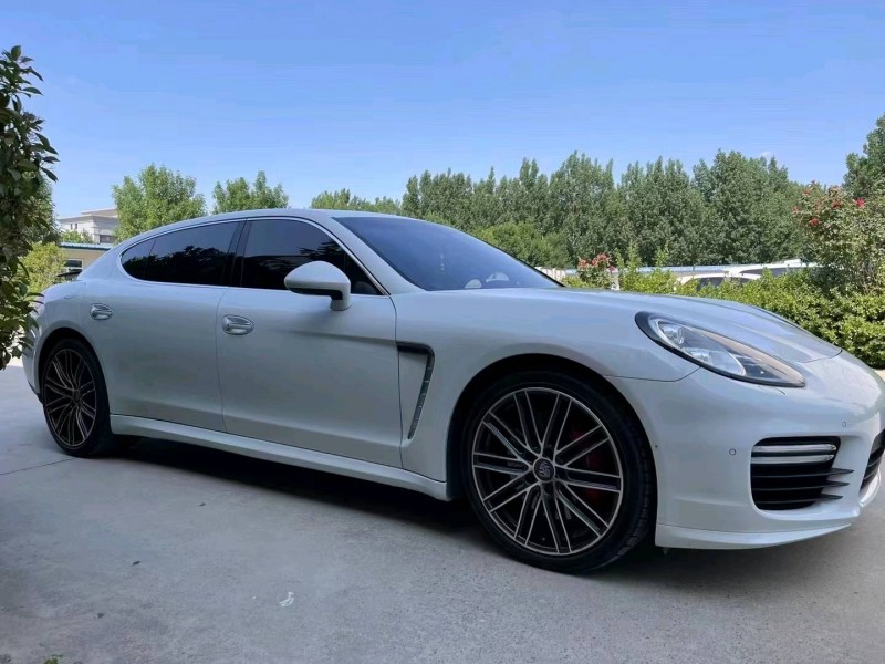 潍坊14年保时捷帕拉梅拉3