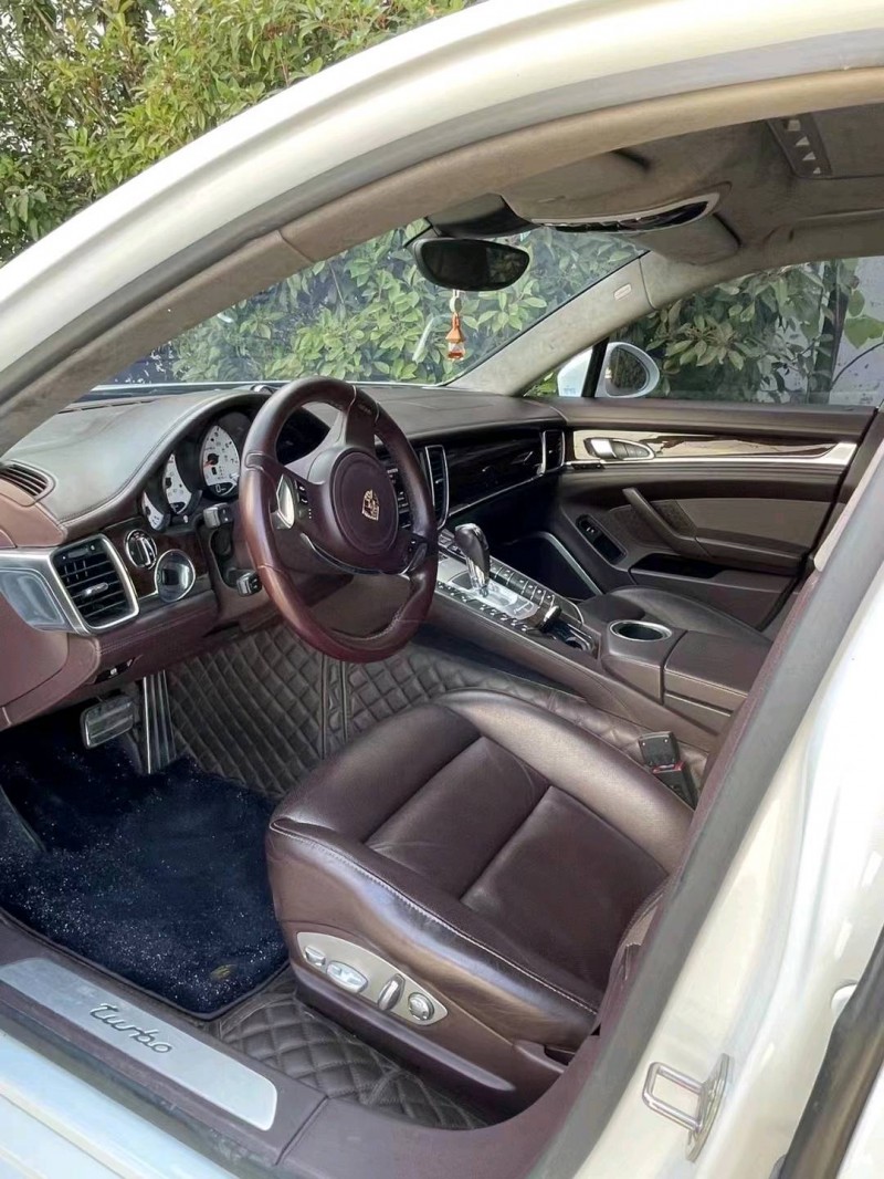 潍坊14年保时捷帕拉梅拉5