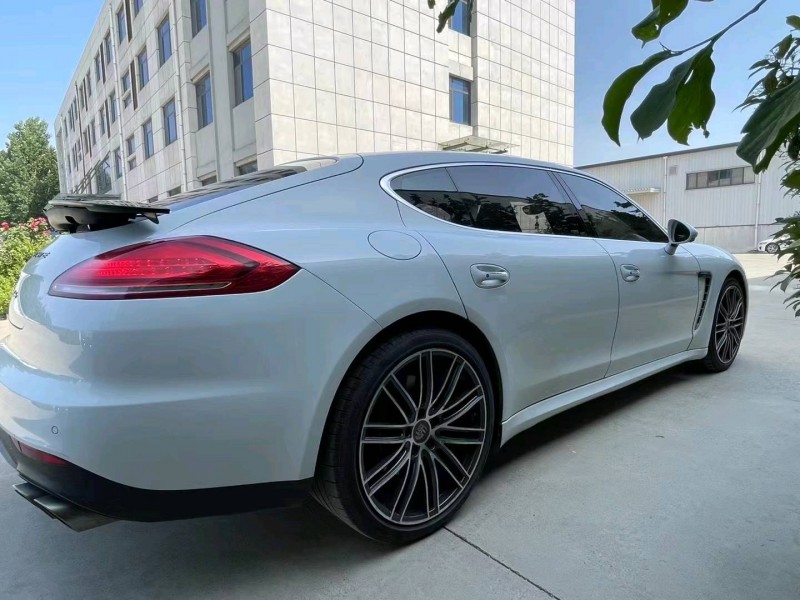 潍坊14年保时捷帕拉梅拉8