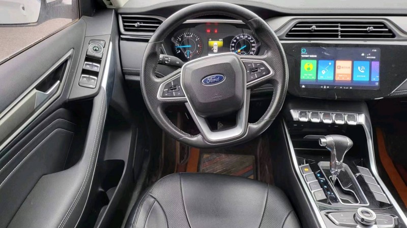 邯郸19年福特领界8