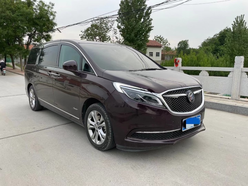 徐州17年别克艾维亚5