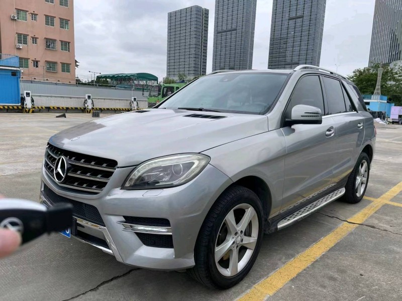 广州13年奔驰ML2