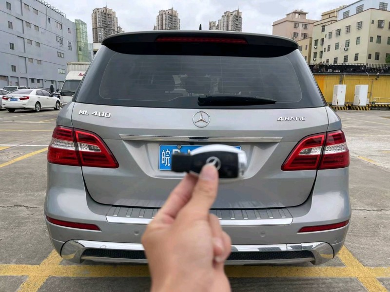 广州13年奔驰ML9