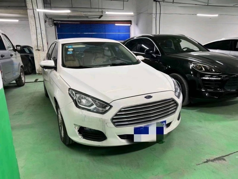 嘉兴17年福特福睿斯1