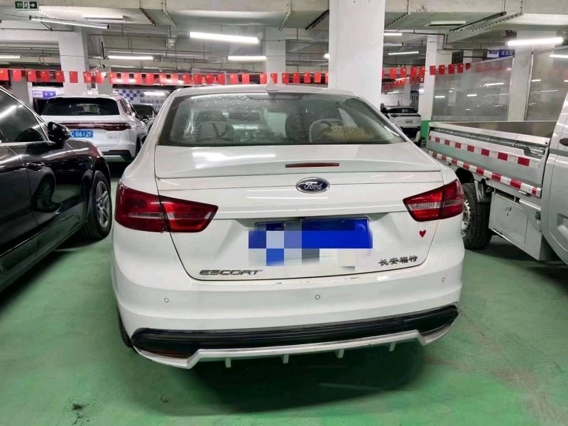 嘉兴17年福特福睿斯8