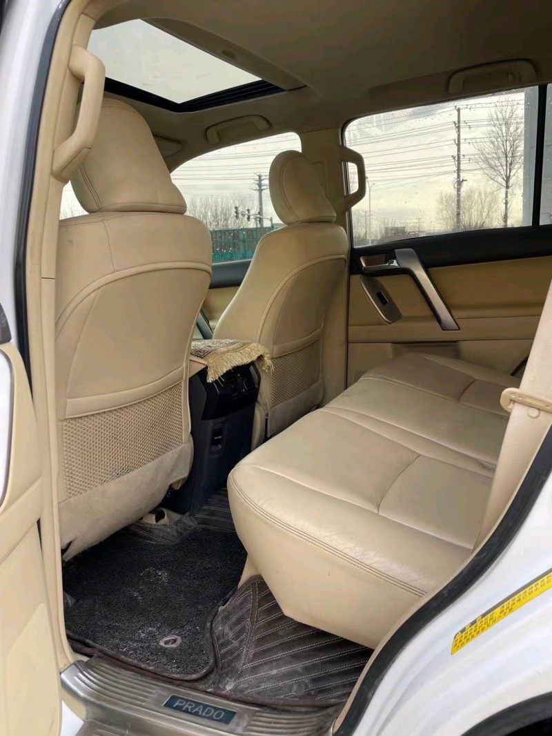 保定14年丰田普拉多4