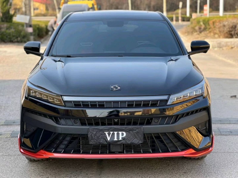 潍坊22年江淮思皓矅1