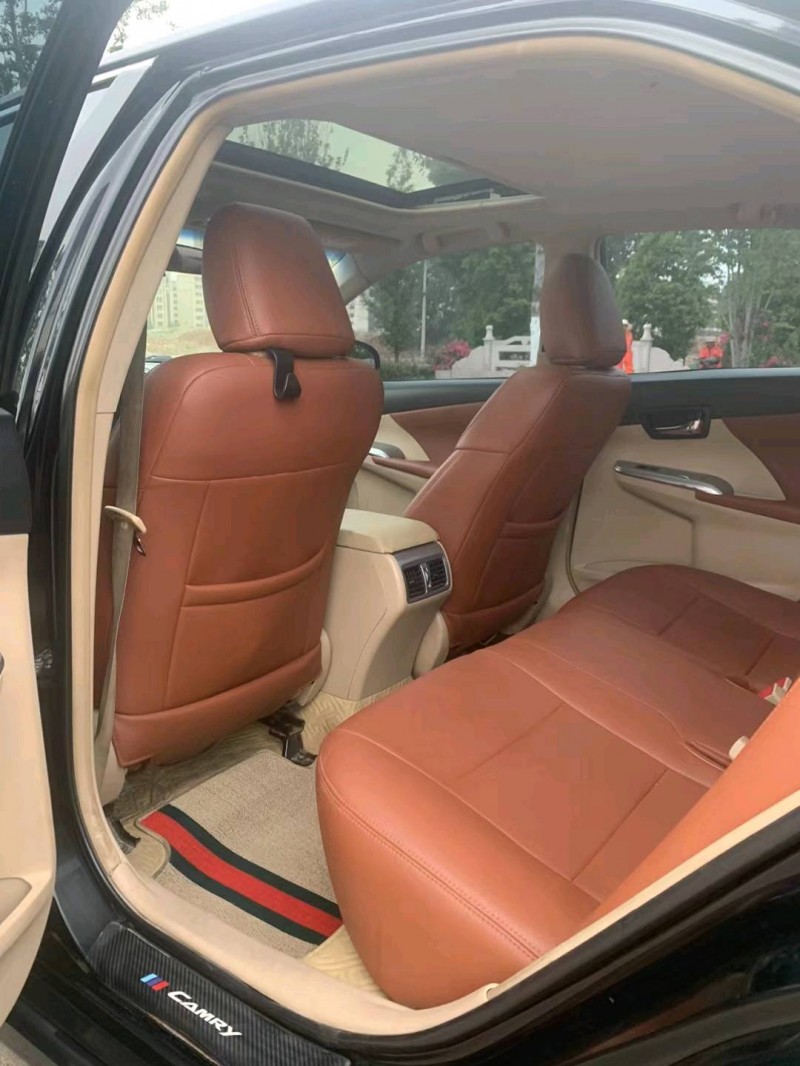 济宁13年丰田凯美瑞4