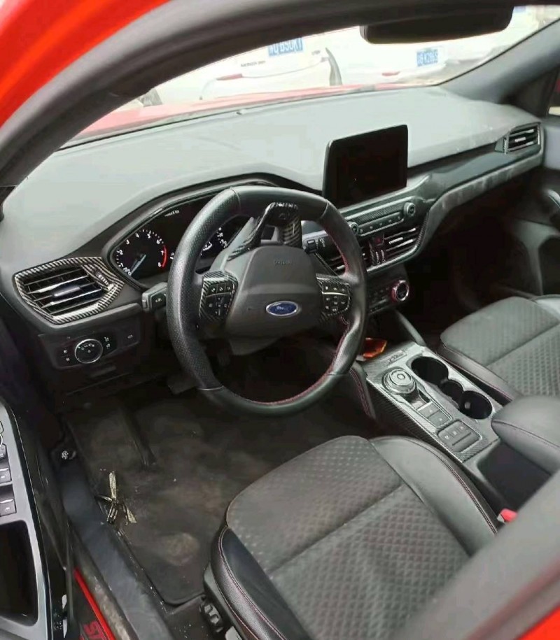 重庆19年福特福克斯2