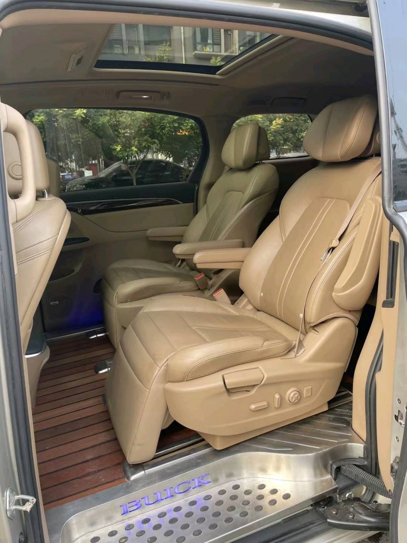 石家庄17年别克GL85