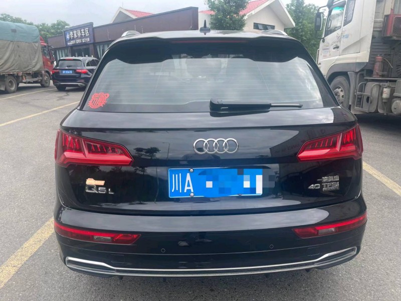 重庆19年奥迪Q59